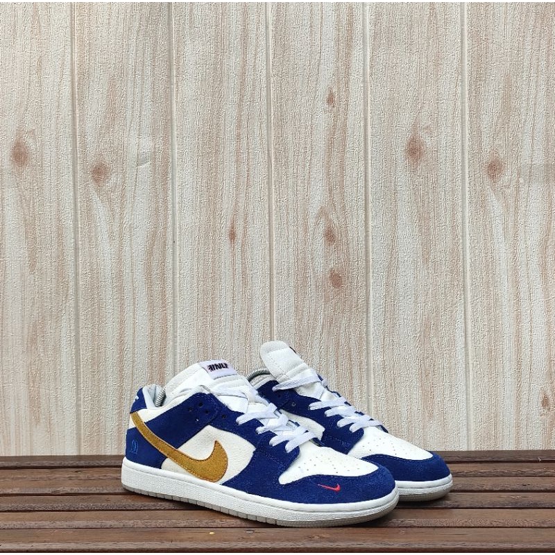 SB Dunk Low Kasina