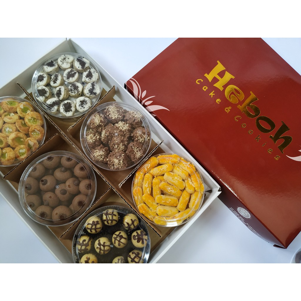 

Paket 7 Kue Kering Lebaran Premium Isi 6 Toples By Heboh Cookies