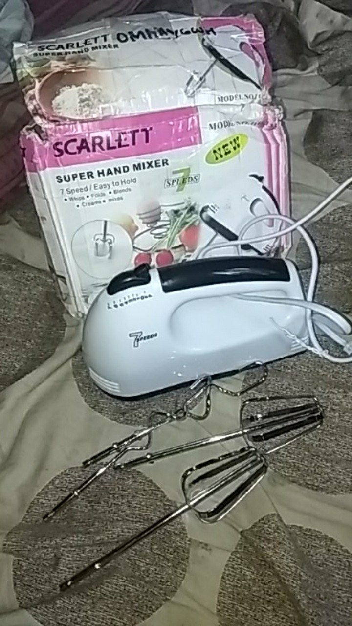 Scarlett Mixer Tangan 7 Kecepatan 100w He-133 Alat Dapur