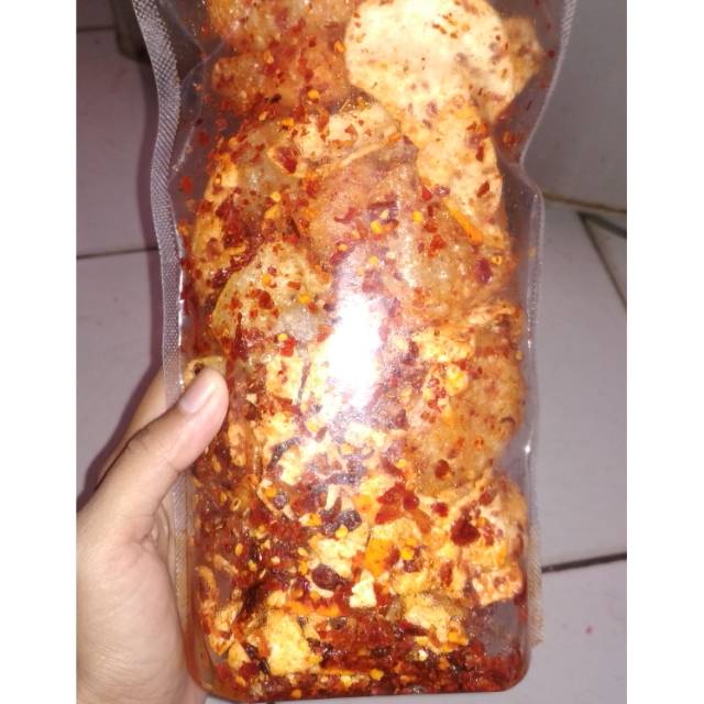 

Kerupuk kulit pedas