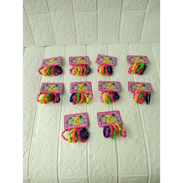kuncir rambut anak warna warni