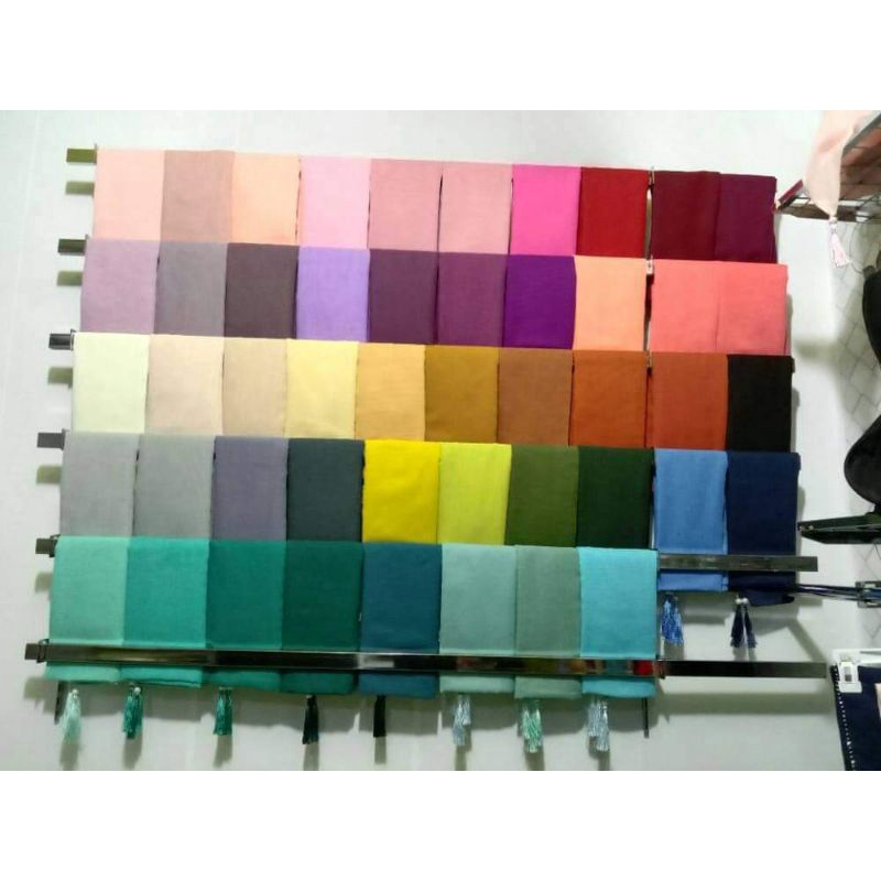 hijab paris tasel biasa