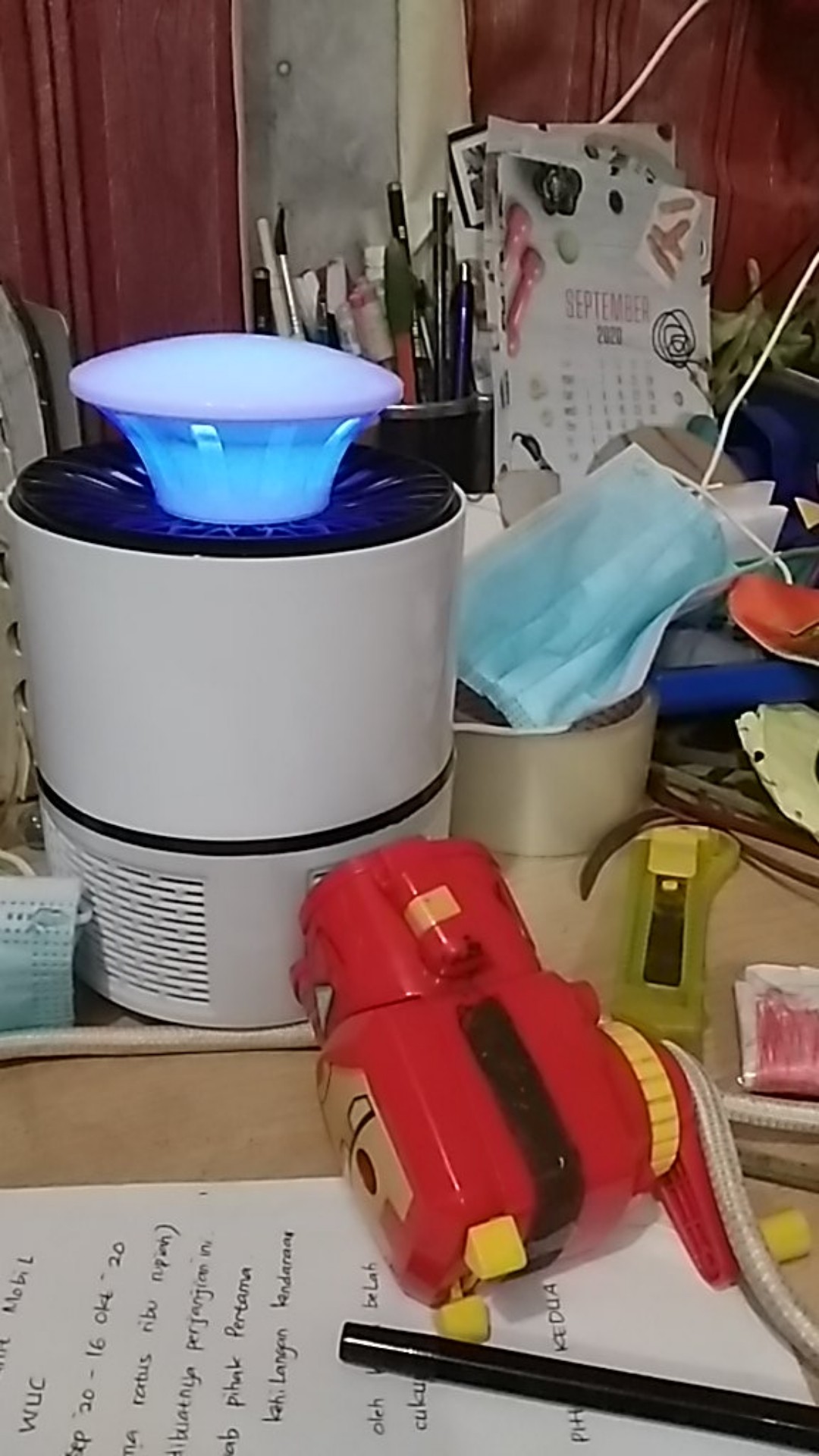 Alat Pengusir Nyamuk Elektrik Lampu Jebakan Pembunuh Nyamuk