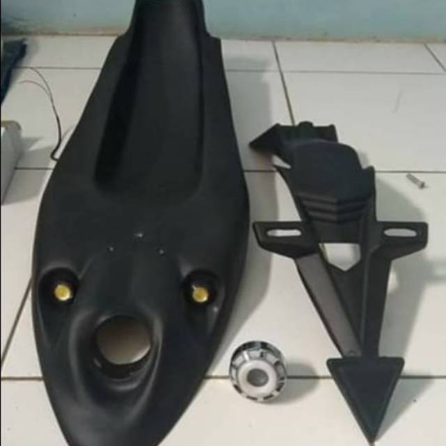 Undertail Mx old 1 paket dengan lampu