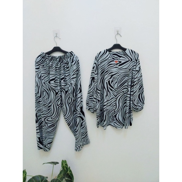 STELAN MAMA ROSA RAYON MOTIF ZEBRA/KANCING(COD)ONE SET TERBARU/VIRAL KEKINIAN