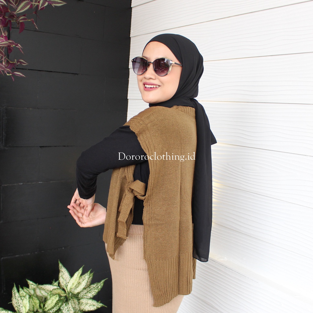 Vest Rompi Tali Rompi Rajut Oversize