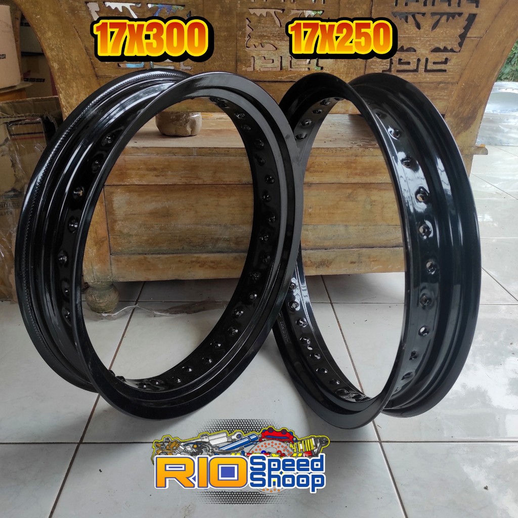 Velg Rossi Ring 17 Tapak Lebar 250-300 Warna Hitam Black-Gloss Sepasang 2pcs