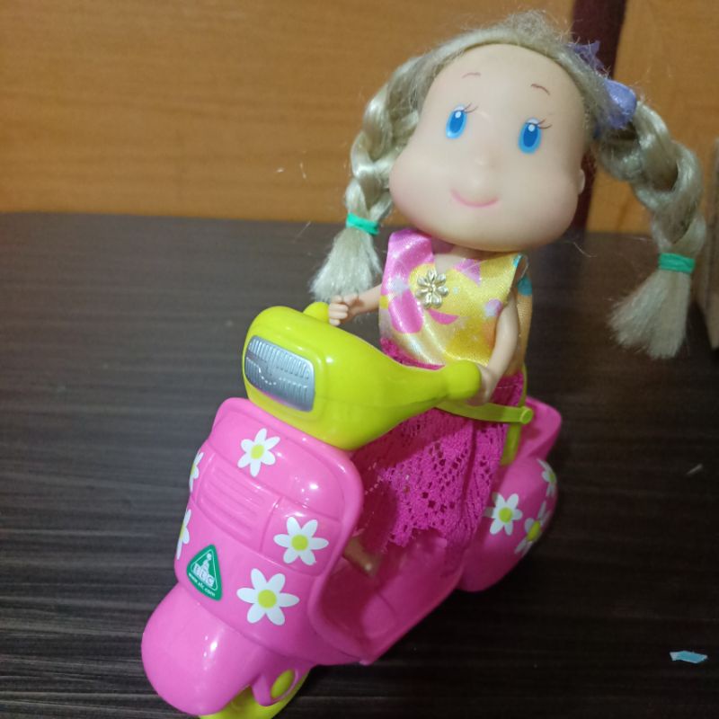 Elc Rosie World Motorcycle set preloved