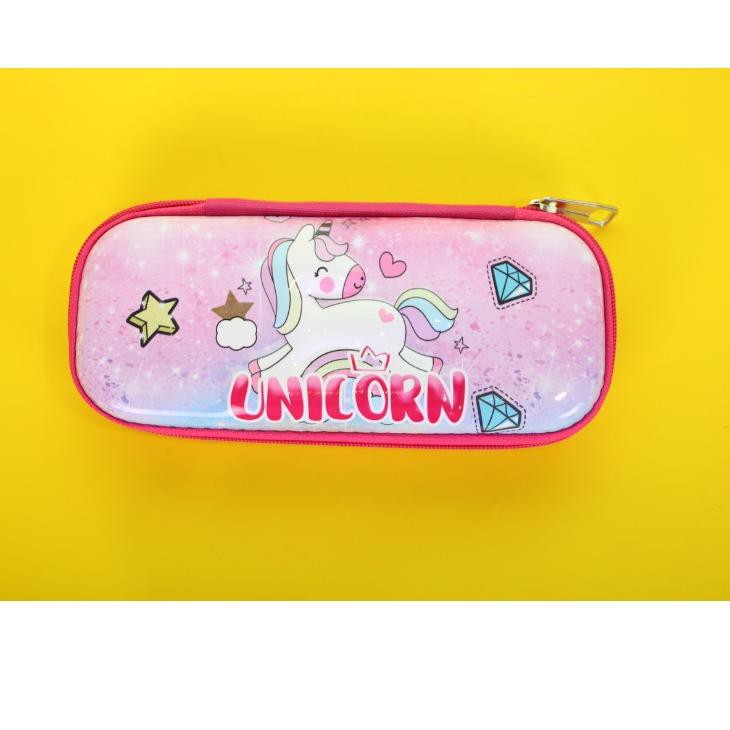 

Termurah!! KODE-655 PENSIL CASE EMBOSE KOTAK PENSIL ATK TIMBUL 6D KARAKTER UNICORN/LOL/SPIDERMAN/CAP