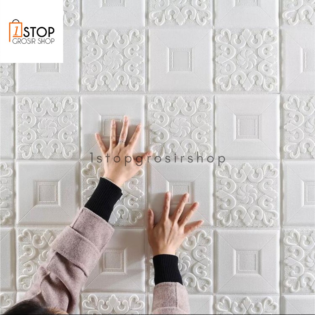 Wallpaper Dinding 3D Foam Motif Batik 70cmx70cm
