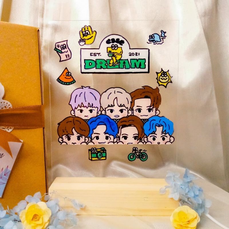 

[P.O] HAMPERS/KADO/GIFT AKRILIK PERSEGI CUSTOM K-POP EDITION