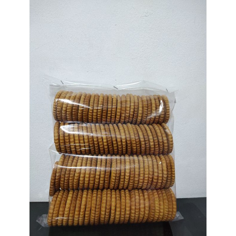 

krekers keju 250gram exp 27.08.2022
