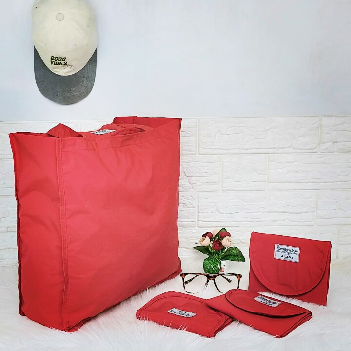 TOTEBAG WANITA/SHOPPING BAG LIPAT BESAR BUAT TAS BELANJA TAS LAUNDRY JUMBO BISA CUSTOM SABLON