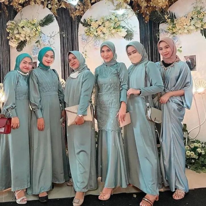 ⛄Diskon BRIDESMAID FREE BOX PAKET LENGKAP MURAH SATIN VELVET ROBERTO JR HAMPERS BRIDESMAID LAMARAN #