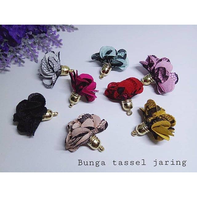 Bunga tassel jaring