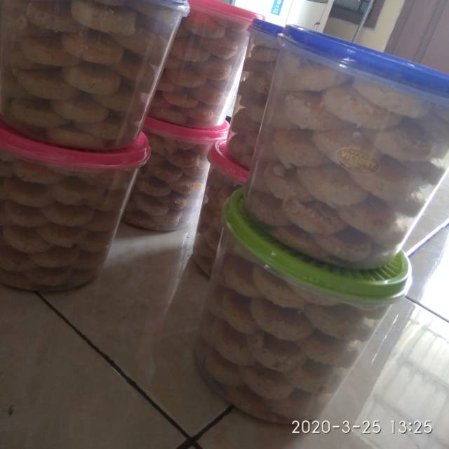 

Kue kacang isi 50