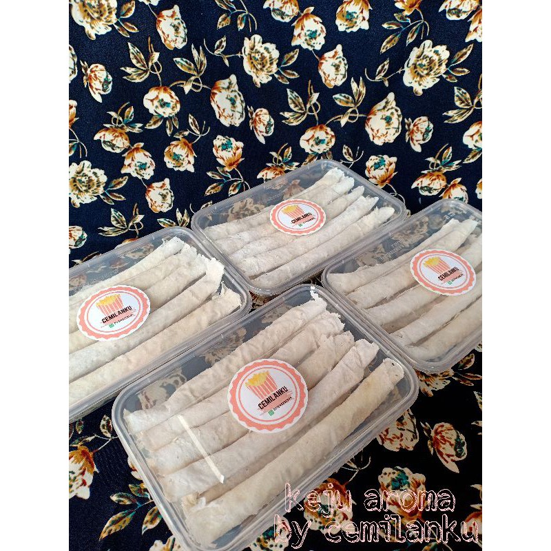 

TERMURAH KEJU AROMA VIRAL ISI 10 / CHEESE ROLL MURAH / ENAK GURIH / JAJANAN KEKINIAN