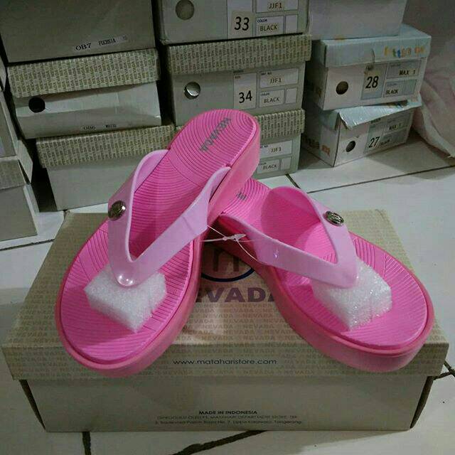 Sandal jepit brand original Nevada