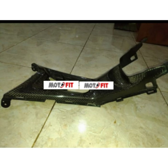 dek tengah aerox part ori yamaha ygp aerox deck carbon kevlar asli