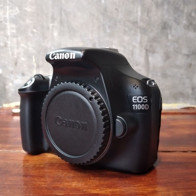Kamera Canon 1100D (bekas)