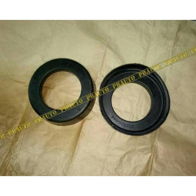 Karet Dudukan Per Depan w124 w202 Sparepart Mercy / Tatakan Per