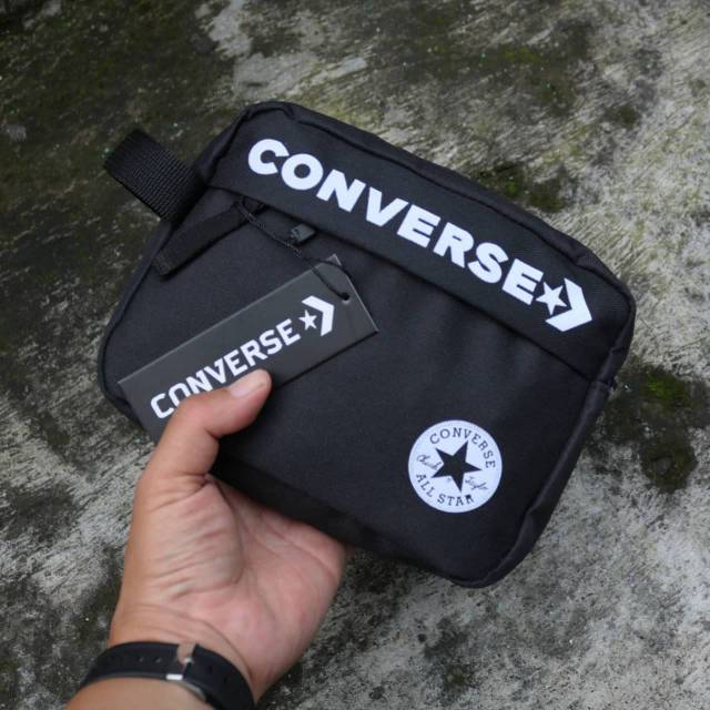 Clutch converse logo