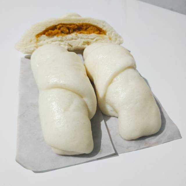 

Bakpao/bakpau abon ayam