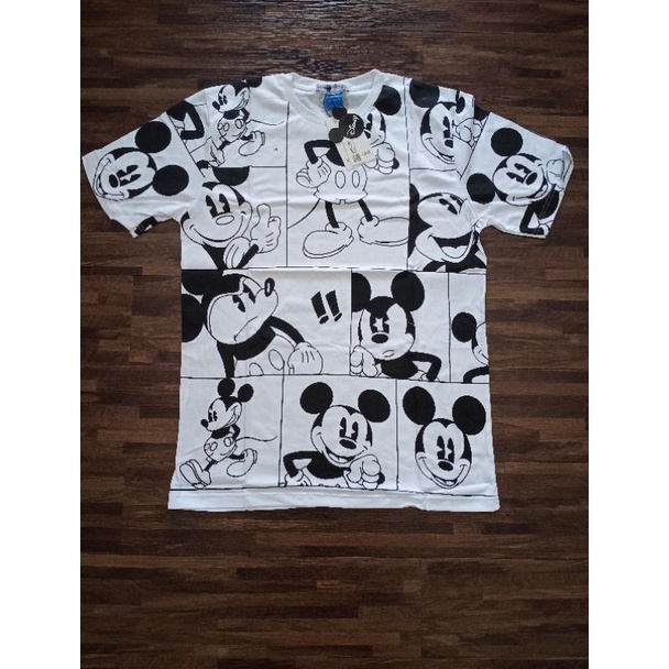 Kaos cowok cewek adidas ,pull & bear , nike