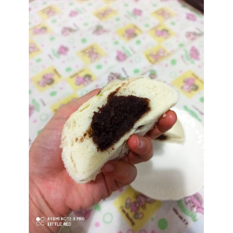 

Bakpao Tausa (Red Bean)