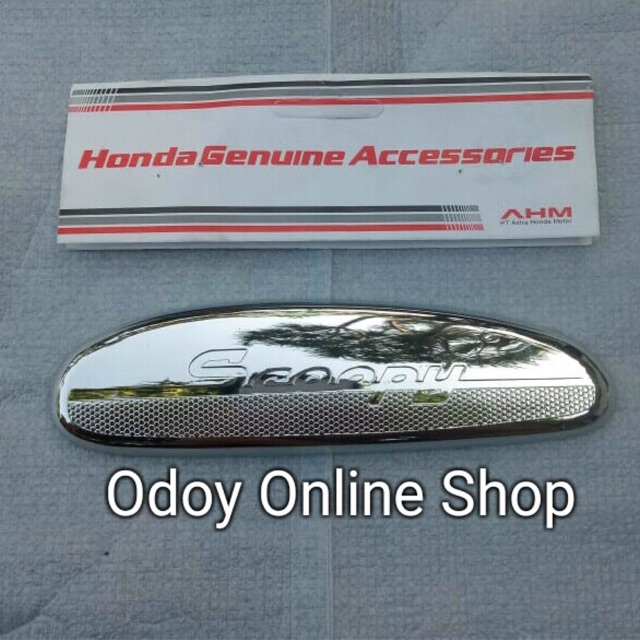 Garnish muffler Aksesoris tutup knalpot new Scoopy fi K16 2014-2016 ORIGINAL AHM