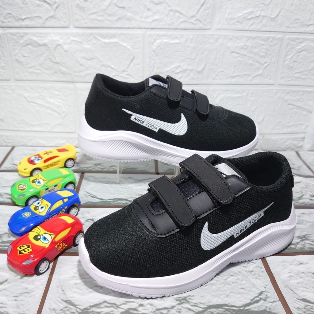 SEPATU ANAK SEKOLAH SD HITAM POLOS1.2.3.4.5.6 ADS TERLARIS