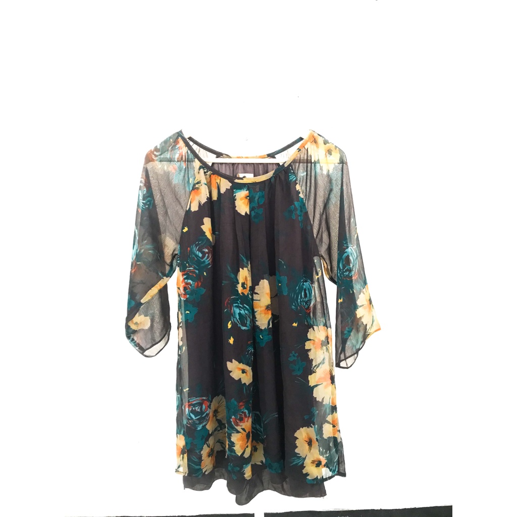 Blouse bunga bunga Preloved