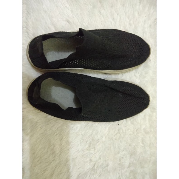Paket Usaha Satuan Bal Mini Thrift Bekas Second Sepatu Sneaker Olahraga Knit Rajut