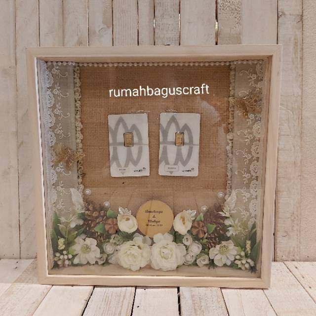 Frame mahar untuk uang dan logam mulia pres