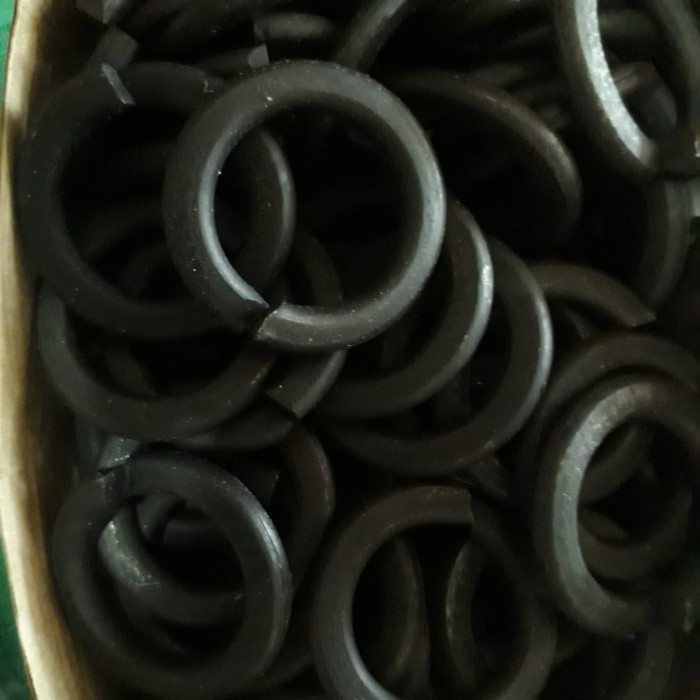 RING VER M30 BAJA RING 30MM HITAM SPRING WAHSER M30 BAJA RING PER HITAM M30 SPRING WASHER 30MM UNTUK