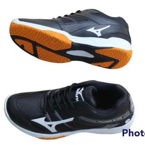 Sepatu sport Badminton/ Tennis Mizuno Thunder blade Hitam
