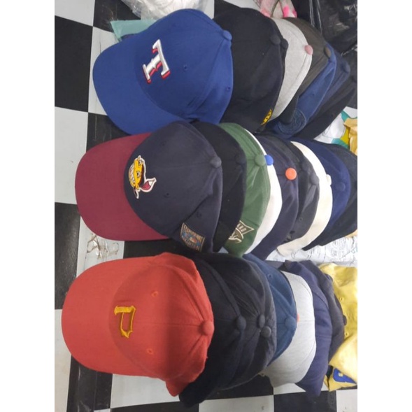 borongan topi MLB
