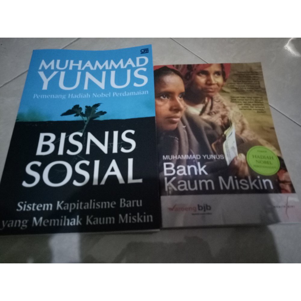 Paket 2 Buku Muhammad Yunus Bisnis Sosial Dan Bank Kaum Miskin