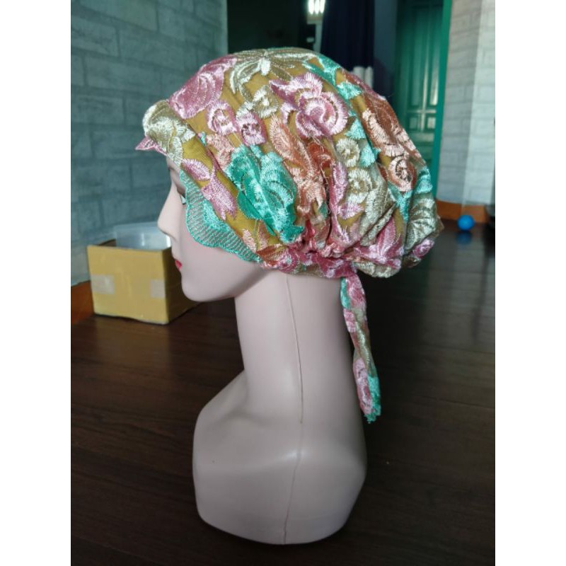 Kerpus ciput topi kupluk hijab ibu ibu songkok topi nenek jadul bahan brukat tile khas emak Betawi