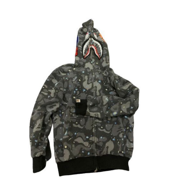 Jaket BAPE WGM Ori (glow in the dark)