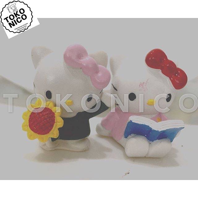 

Boneka kue tart hellokitty