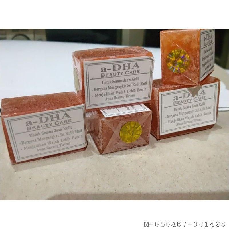 PERAWATAN WAJAH WANITA SABUN DHA