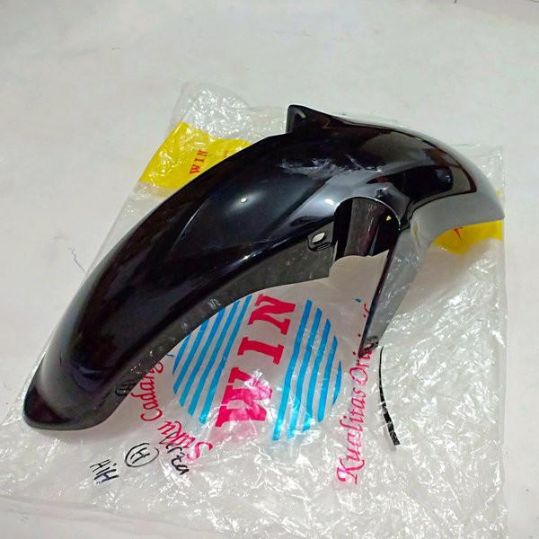 spakbor depan honda verza K18 hitam non original