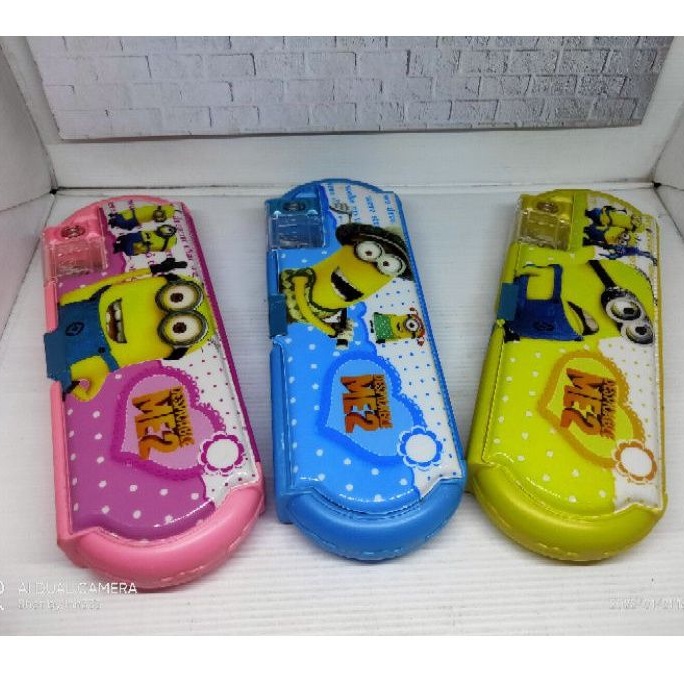 

tempat/kotak/tepak pensil magnet Minion BR