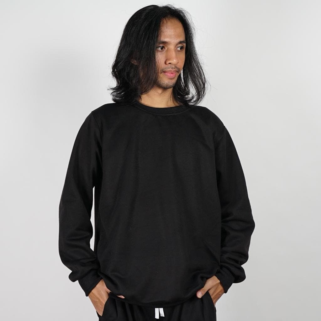 DailyOutfits SweaterPolos Crewneck Basic Hitam Unisex PremiumQuality Hitam L