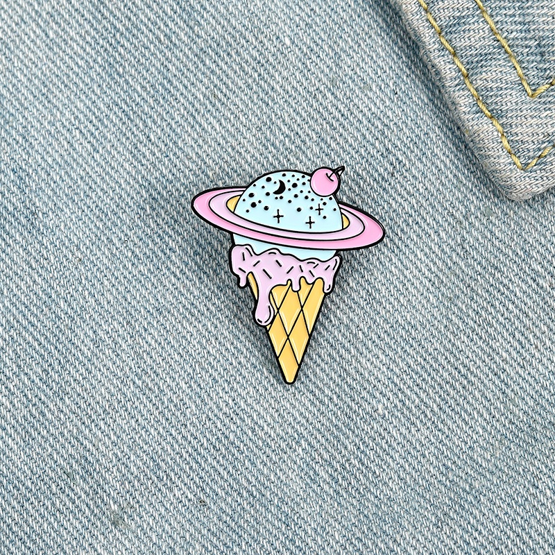 Bros Pin Enamel Bentuk Planet / Es Krim Kartun Untuk Hadiah Teman