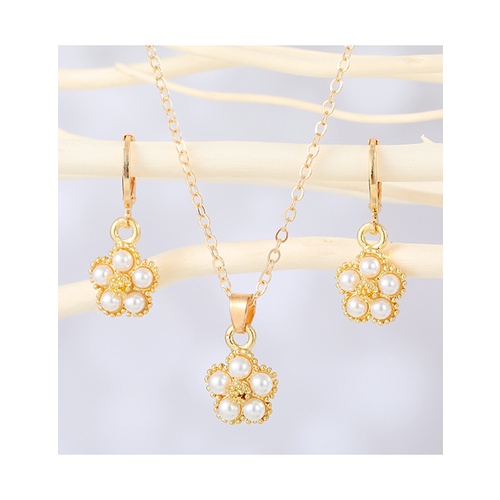 LRC Anting Fashion Earring Alloy Pearl Flower Earrings