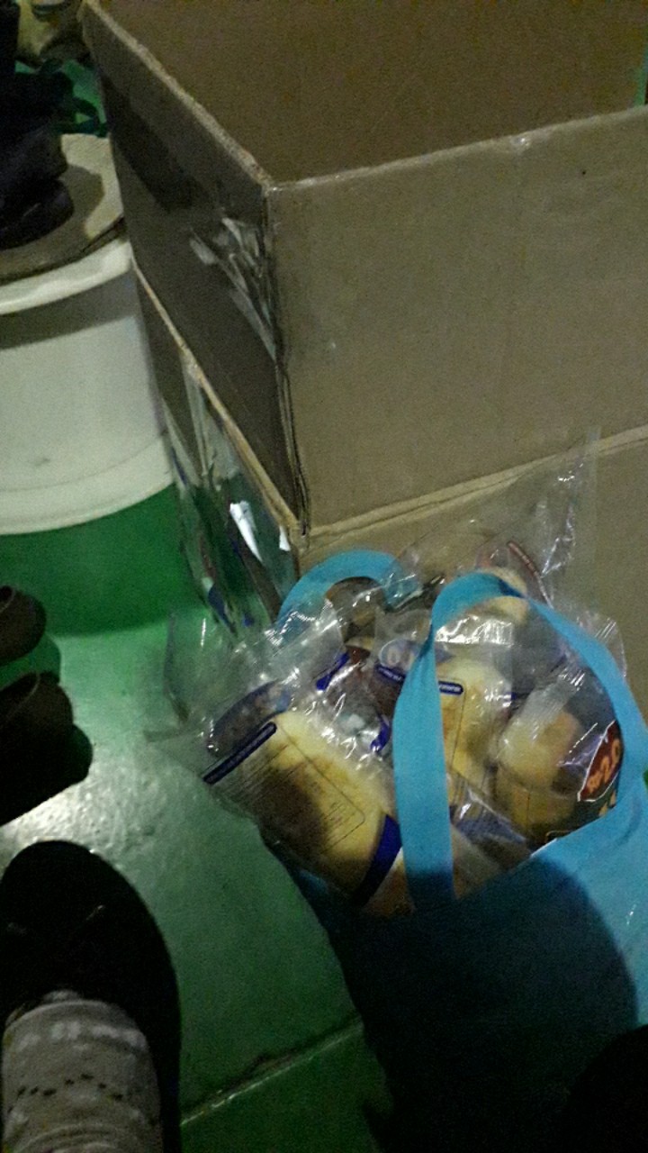 Hanger Kayu Anak Wallnut Coklat Tua