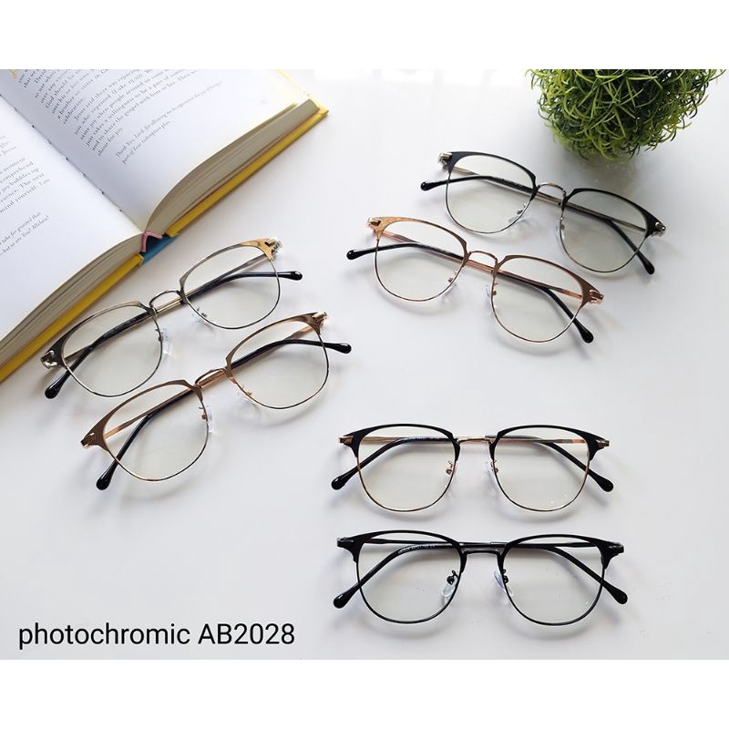 kacamata pria dan wanita full frame bahan titanium lensa photocromic