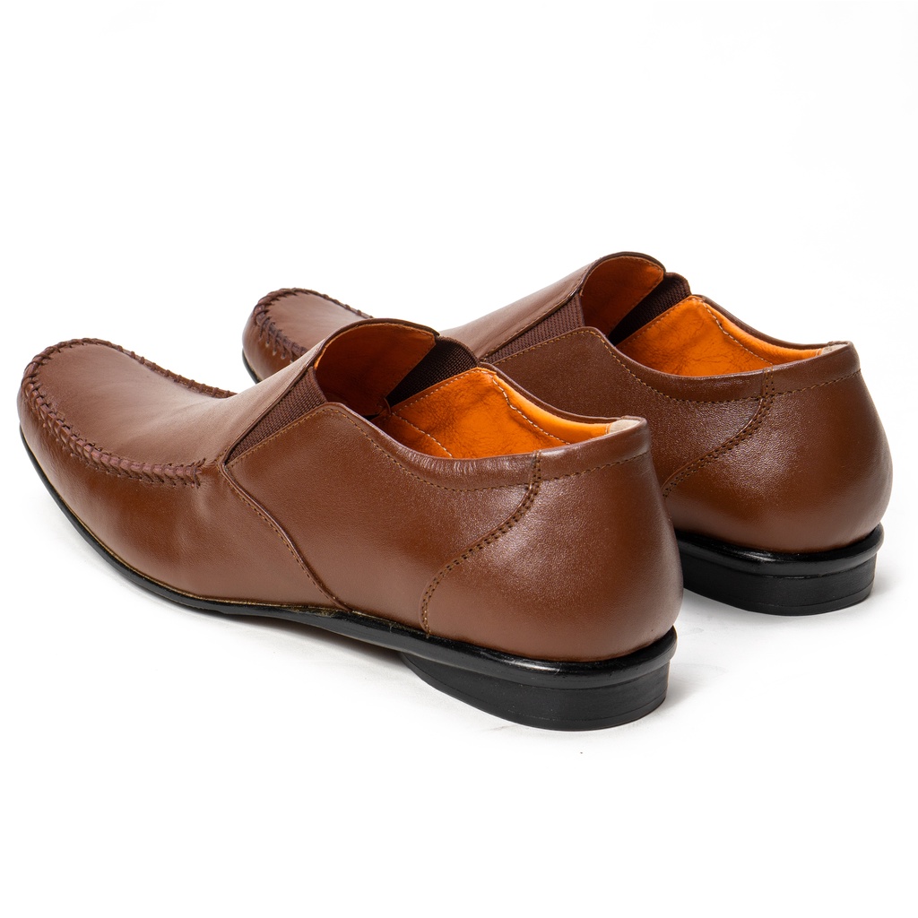 Sepatu Kulit Pantofel Pria Formal Tanpa Tali Rajut Moccasin Handmade M9603